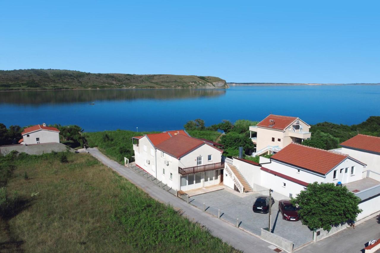 Villa Sabina - Apartments Kroatien Ражанац Экстерьер фото