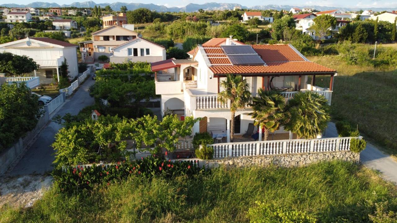 Villa Sabina - Apartments Kroatien Ражанац Экстерьер фото